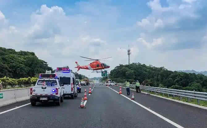 屯昌高速公路汽车救援案例